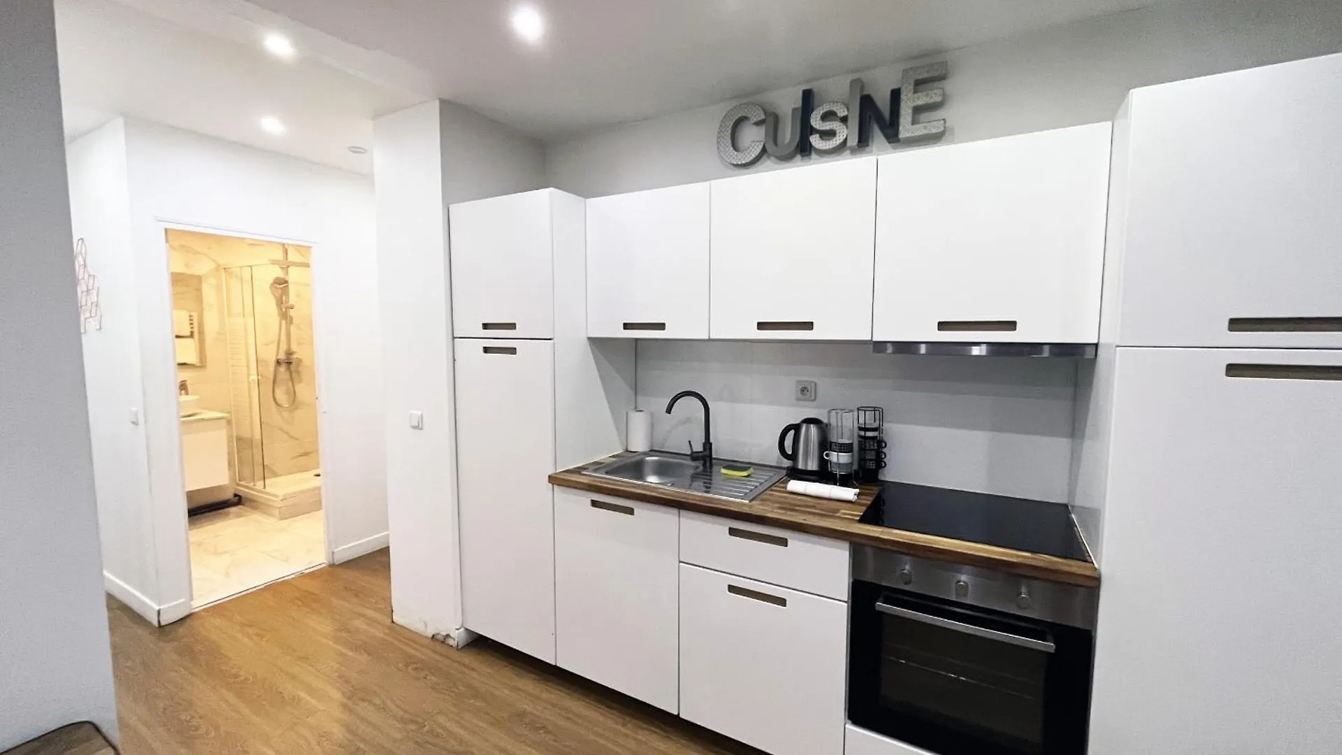 17 - Pretty Flat In Montorgueil 2 Parijs